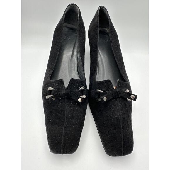 Stuart Weitzman Black Pierced Suede Kitten Toe 1.5” Heel Size 10 - Picture 2 of 6